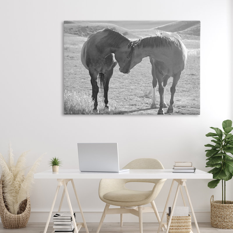 Toile Sweet Nothings Bond entre chevaux, design par Steve Toole, H 30 po x l 45 po