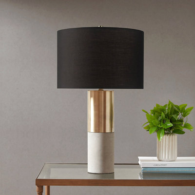 Lampe de table en béton