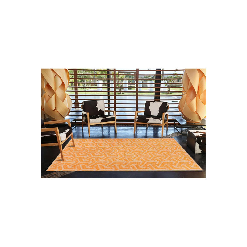 Tapis tissé à motif géométrique jaune, Sous-tapis carré 3 pi 3 po inclus
