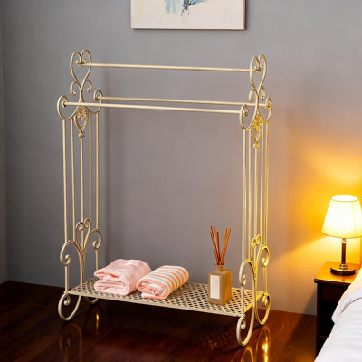 Freestanding Metal Towel Rack with Shelf (Retro White)