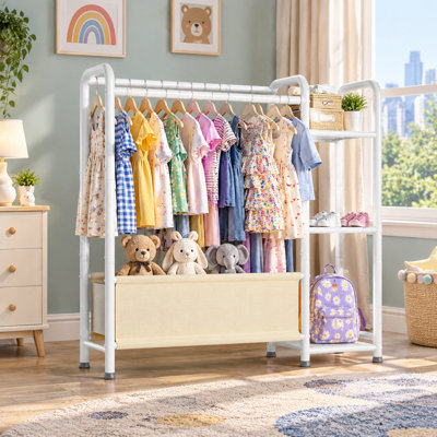 Meuble de rangement blanc pour enfants avec 3 tablettes latérales et une tablette inférieure en tissu pour organiser les costumes dans les chambres de bébé, les chambres de filles et les salles de jeux