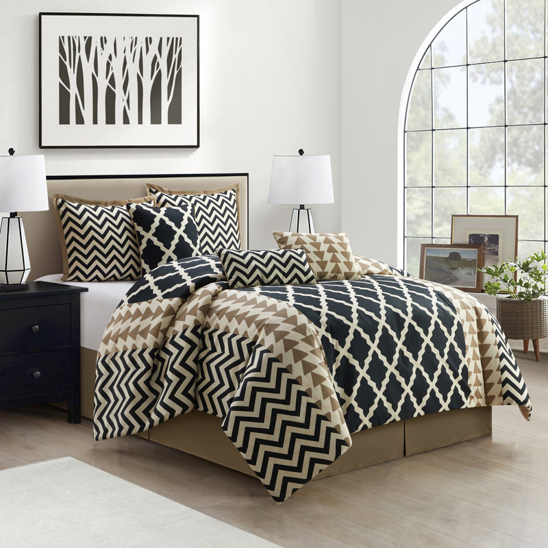 Josh Reversible Comforter Set, King