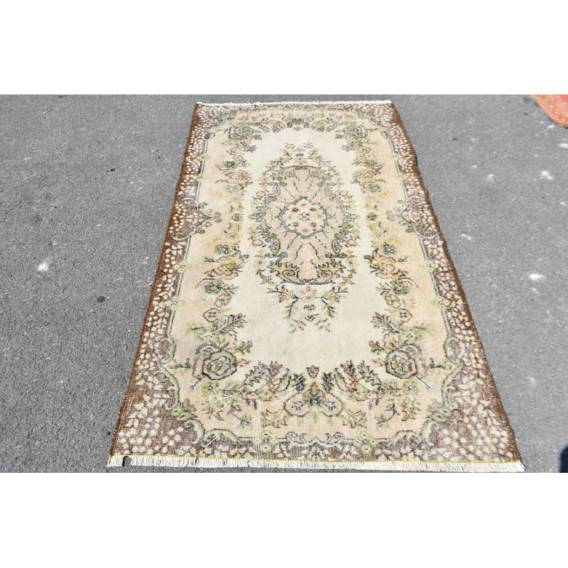 Tapis turc beige avec tapis tribal idéal pour la chambre à coucher et la décoration intérieure