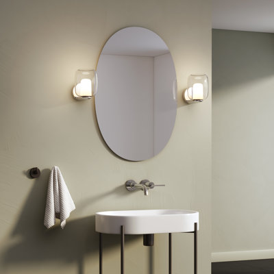 Aquina 1 - Light Armed Sconce