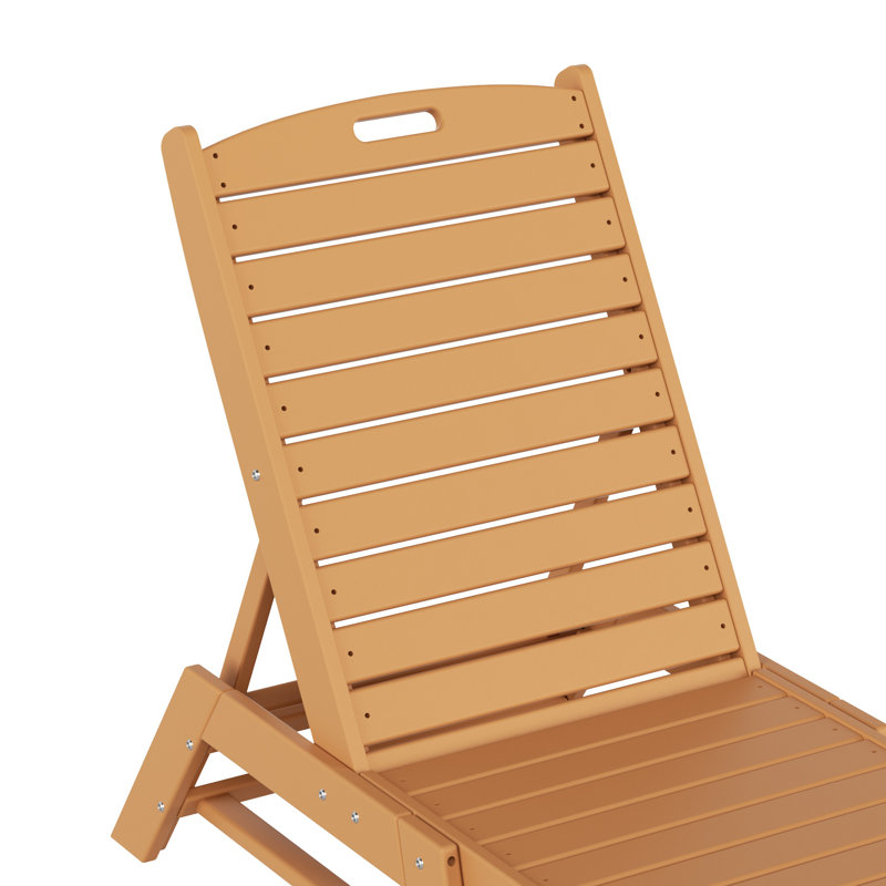 Chaise longue d'extérieur en PEHD Laguna, Teck
