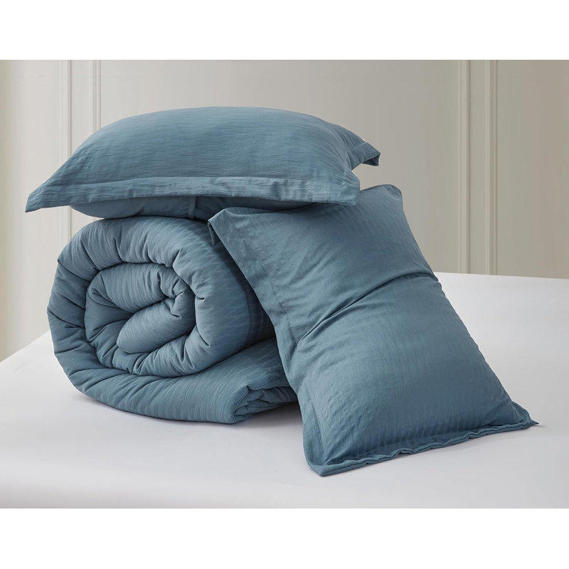 Calvin Polyester Jacquard Comforter, King Comforter + 2 King Shams, Blue