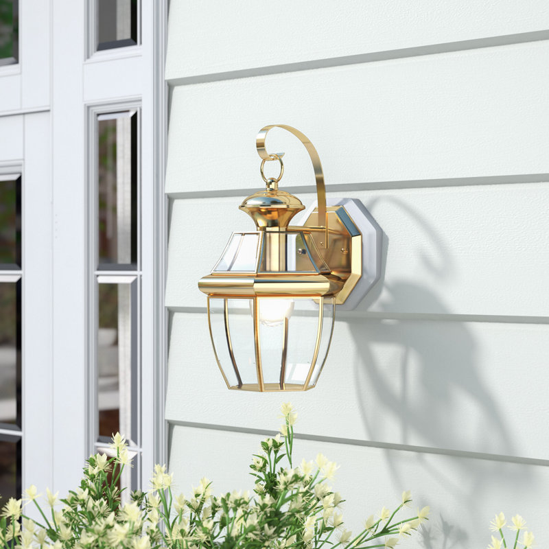 Lanterne murale d'extérieur biseautée Newbury, Laiton poli, l 8 po x H 14 po x P 8 po