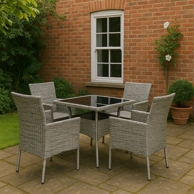 Square 4 - Person 35.46cm Long Dining Set with Cushions