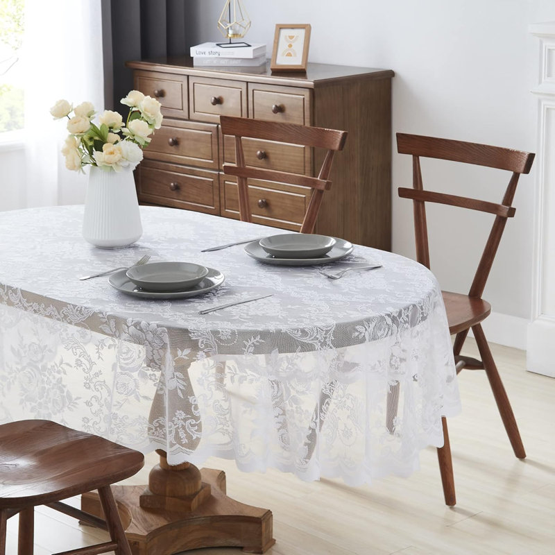 Nappe Dalainee, Blanc, 104" x 60"