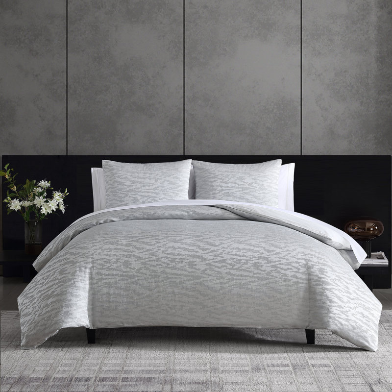 Vera Wang Illusion Duvet Cover Set, King Duvet Cover + 2 King Shams