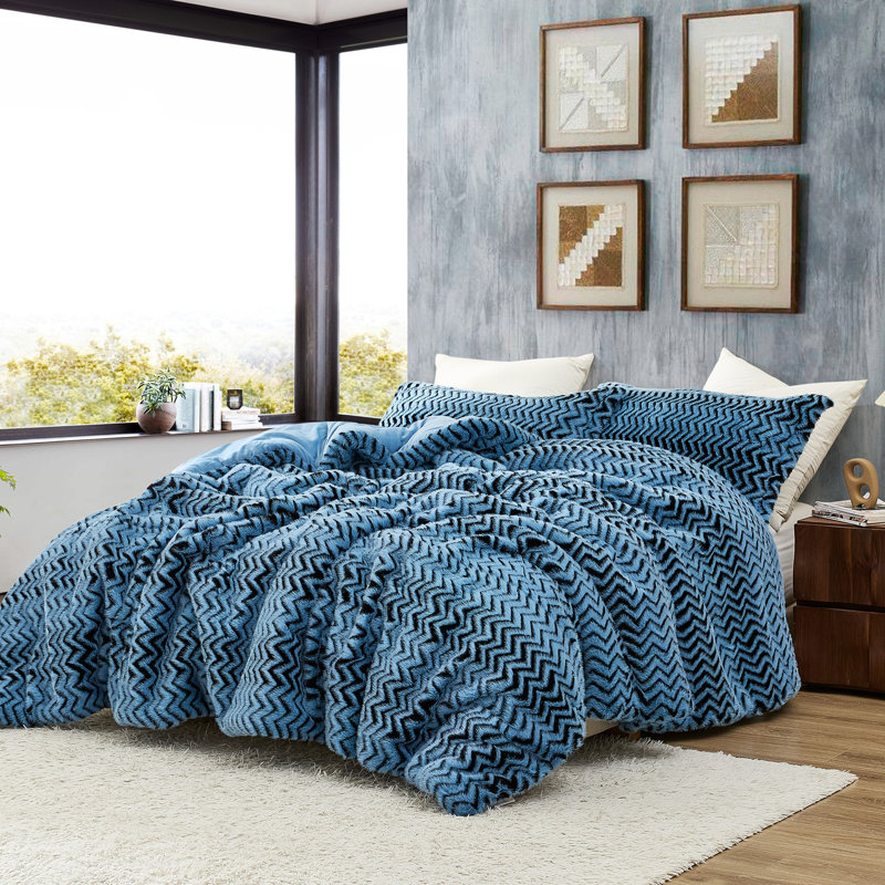 Peak of Plush - Coma Inducer Oversized Comforter Set - Glacier Lake, Alaskan King Comforter + 4 King Shams