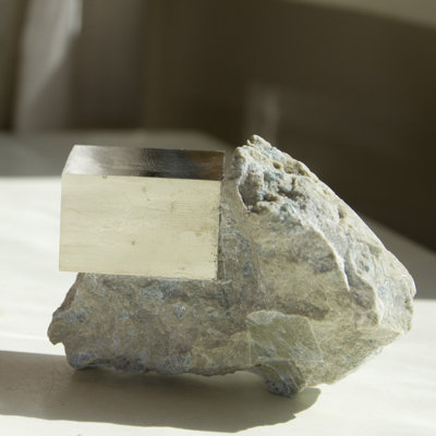 Andrianna Landscape & Nature Figurines & Sculptures