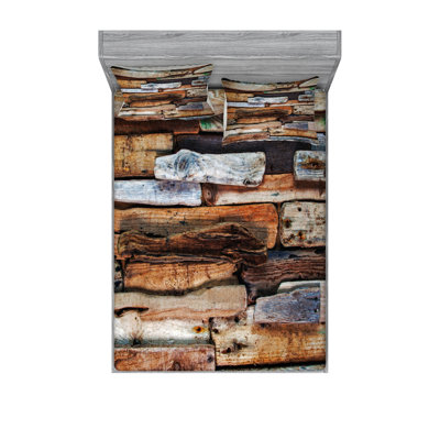 Ensemble de draps en bois bois flottant et noueux planches dans l’ensemble de draps style rétro