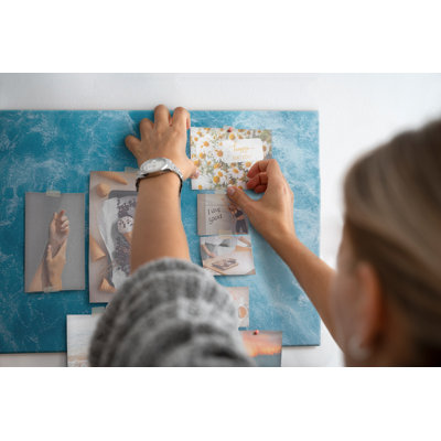 Antianna Cork Corkboard / Bulletin Board
