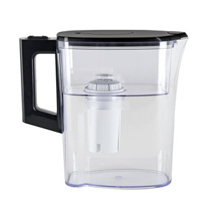 6 Cup Water Filtration Pitcher