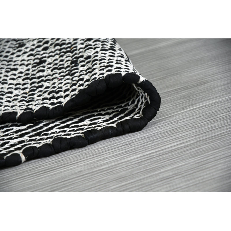 Arnar Argyle Indoor Rug, Rectangle 5' x 7'