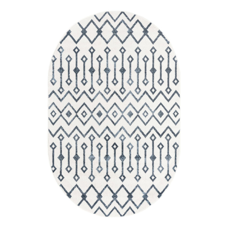 Alisah Geometric Indoor Rug, Oval 4' x 6'