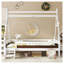 Lit plateforme simple en forme de maison avec escalier, structure de lit pour enfant à profil bas en bois massif, design amusant enfantin en blanc clair-813695085