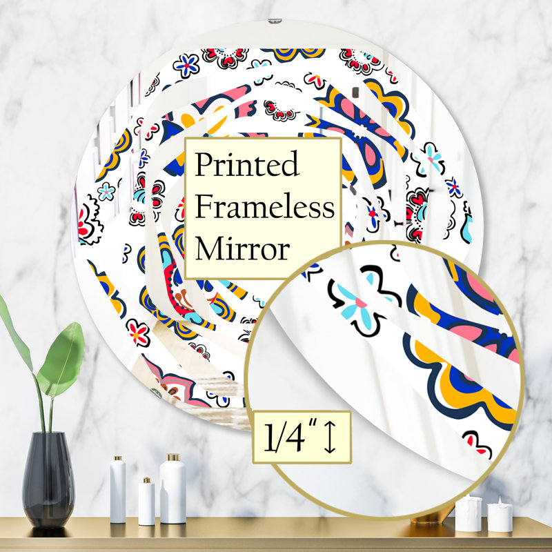 Miroir mural Whirl Coastal, H 31,5 po x l 31,5 po, Tourbillon de fleurs dessinées à la main II