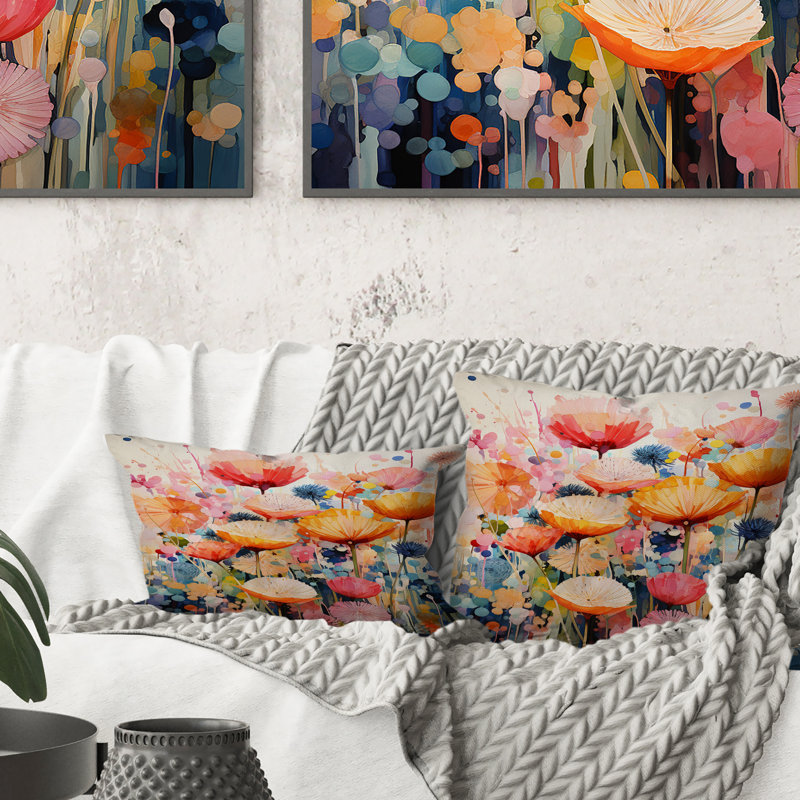 Coussin Coral Whimsical Botanical Wilds II - Abstract Botanicals