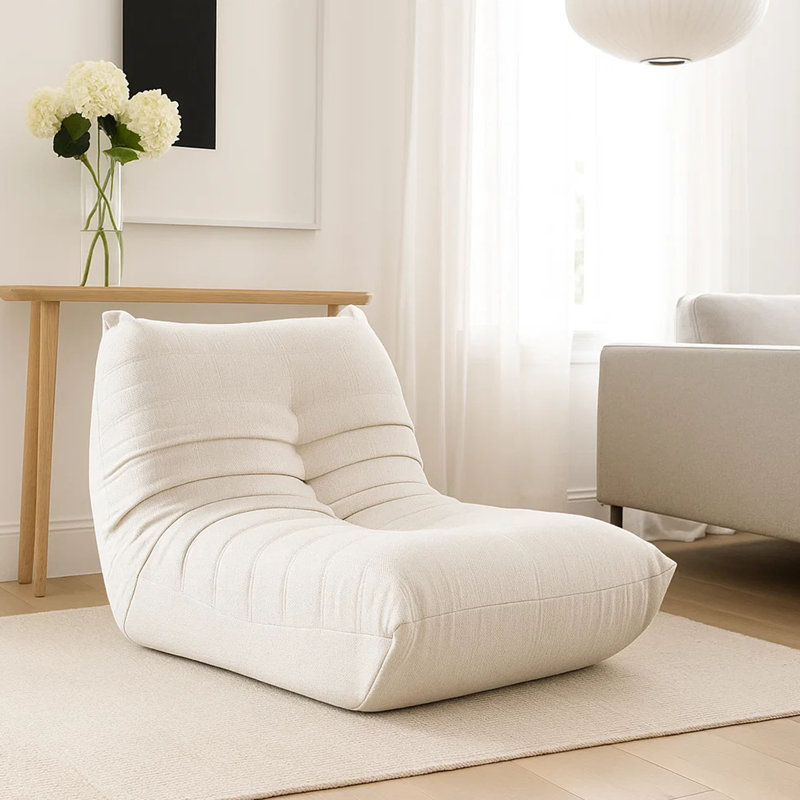 Chaise sans accoudoirs Ezee, siège de sol à profil bas, polyester plissé, 42 po
