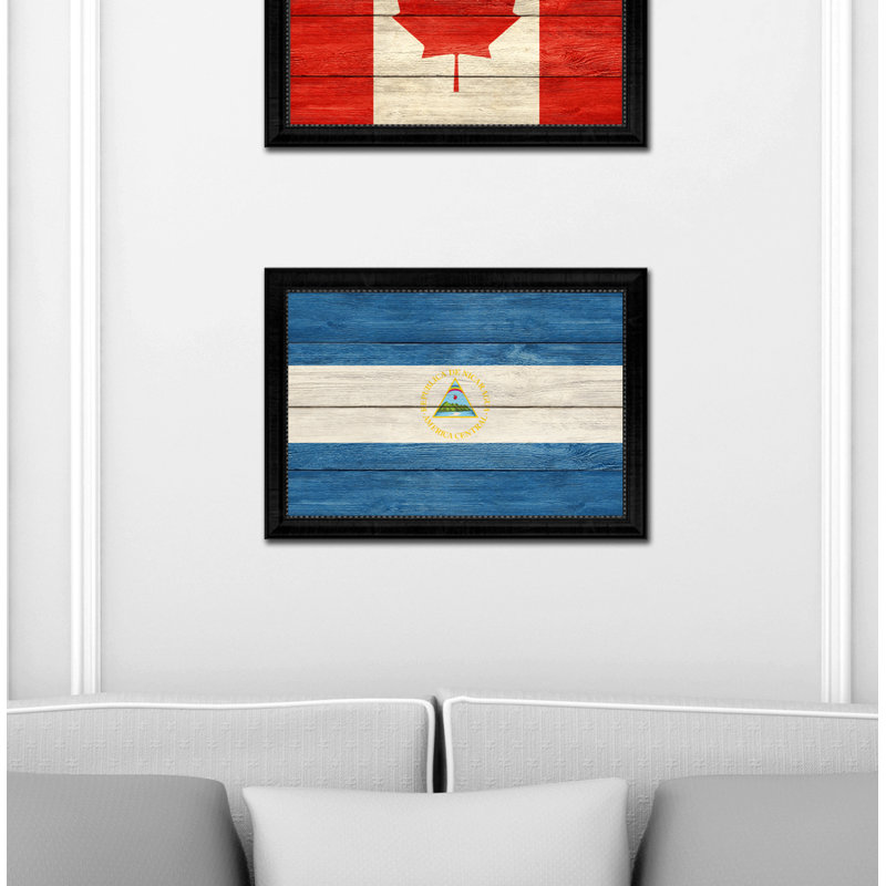 «Nicaragua Country Flag», impression sur toile encadrée, H 21 po x l 30 po x P 1 po, Encadrement noir