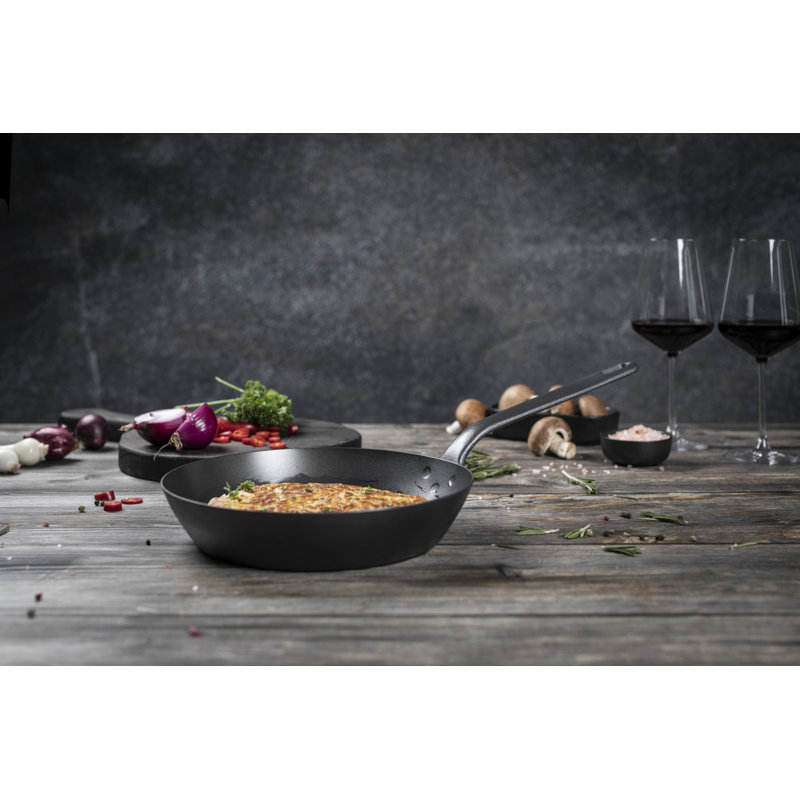 Kuhn Rikon Black Star Swiss Made Spun Iron Frying Pan, 20 cm