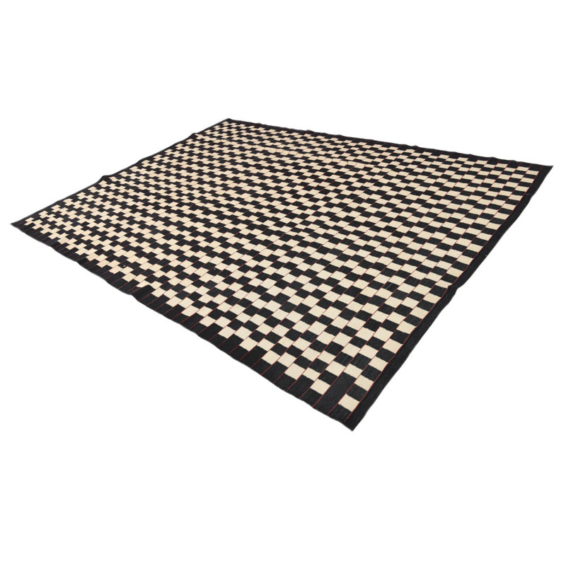 Tapis noir et blanc Mulloy