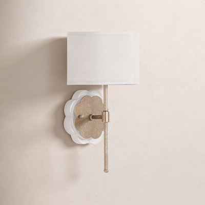 Garnet Single Light Wallchiere