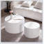 Ensemble de 2 tables basses gigognes, tables rondes en bois avec motifs en relief complexes pour la vie moderne et le décor de chambre à coucher