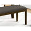 Élégant banc rectangulaire de 44 po avec une base en bois massif brun et un cadre en tissu d'ameublement exquis pour un siège confortable à divers endroits