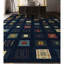 Tapis bleu marine noué à la main de haute qualité