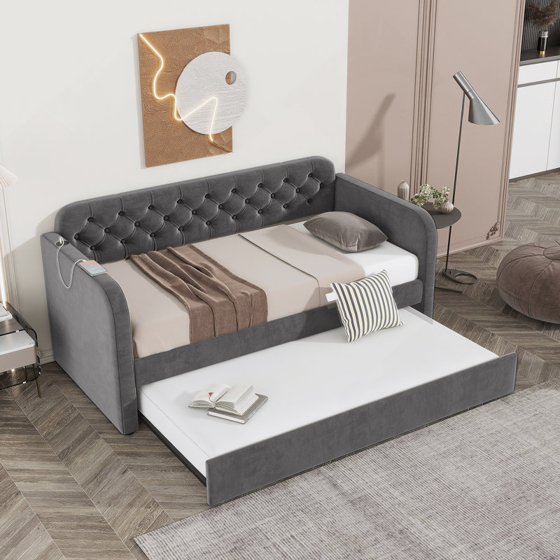 Lit de jour rembourré avec couchette et charge USB, un meuble multifonctionnel et élégant pour la détente et le confort