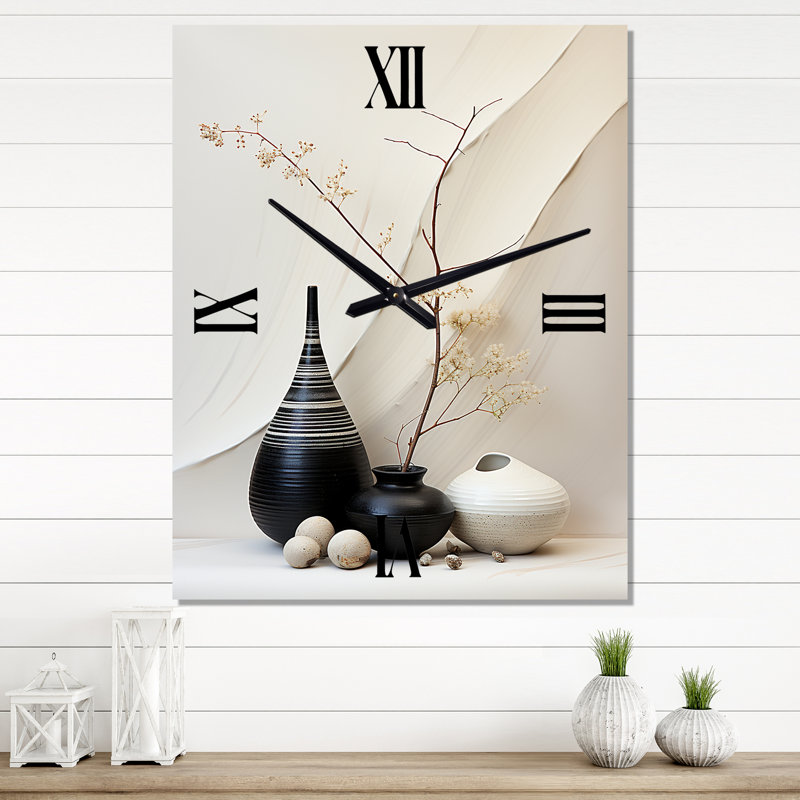 Asian Art Seashell Sumi III - Horloge murale moderne asiatique, Grand