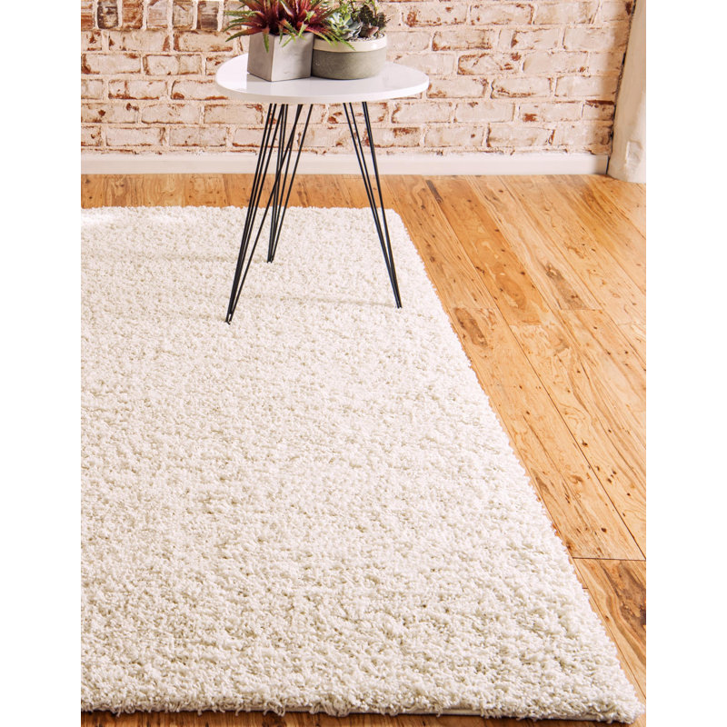 Roshane Performance Indoor Rug, Round 7'10"