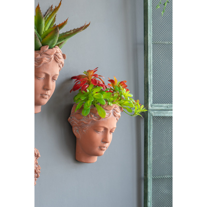 Louison Statue Planter