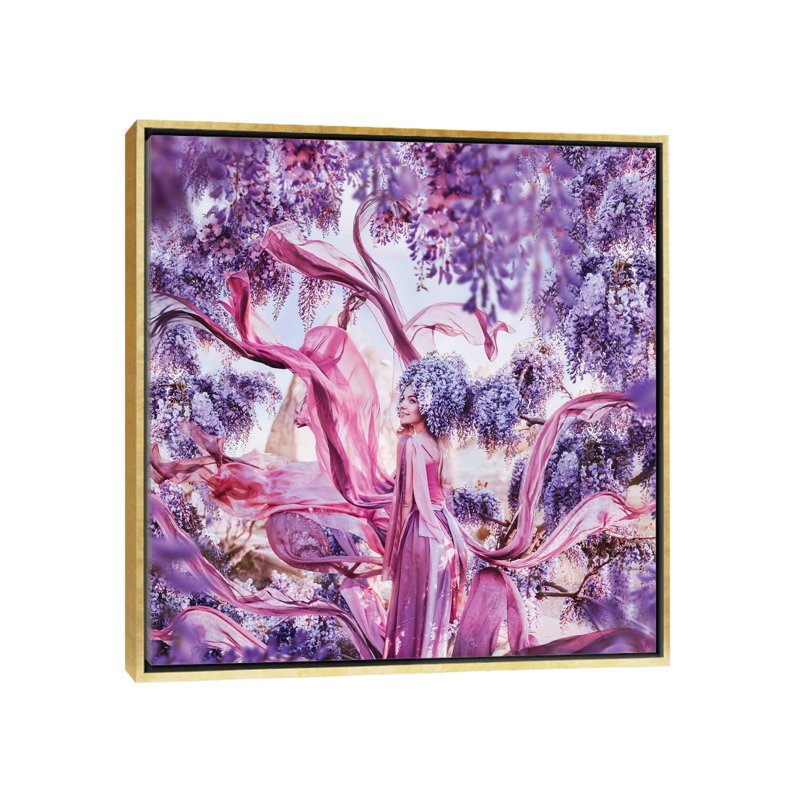 Impression de photo « Wisteria Hysteria » par Hobopeeba, Pas de tapis, H 26 po x l 26 po x P 1,5 po, Toile encadrée d'or