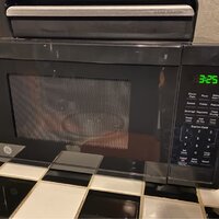 GE JES1095SMSS 0.9 Cu. ft. Countertop Microwave Oven, Stainless Steel