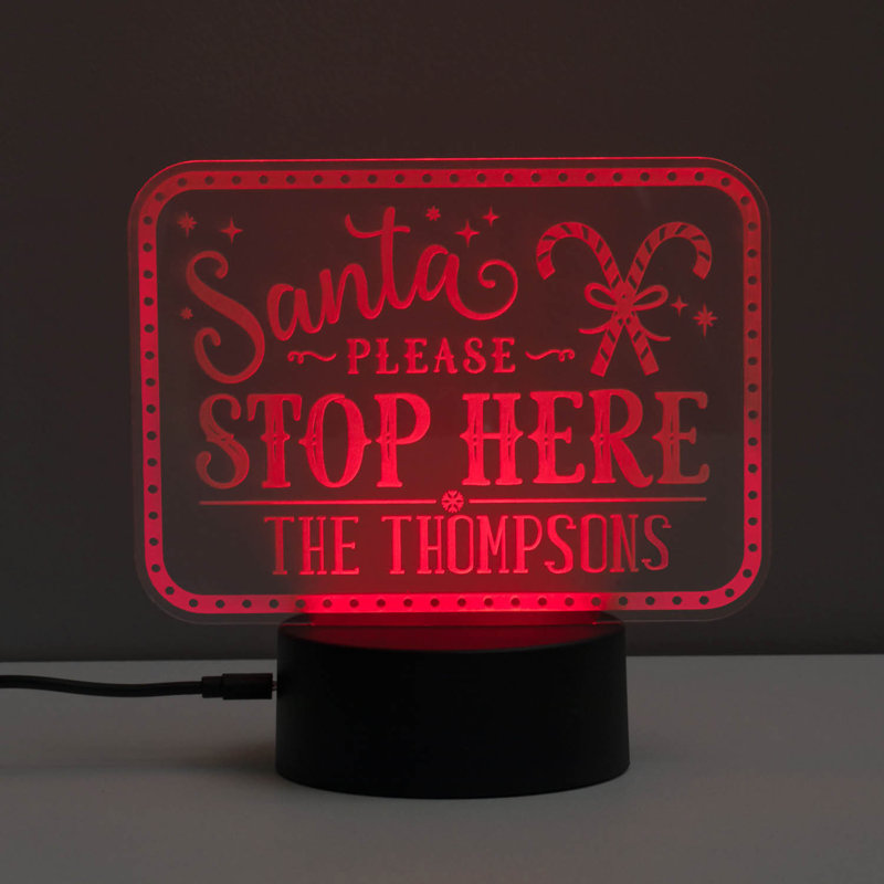 Veilleuse de Noël à DEL Santa Stop Here avec nom personnalisé gravé au laser sur un insert en acrylique, Oui