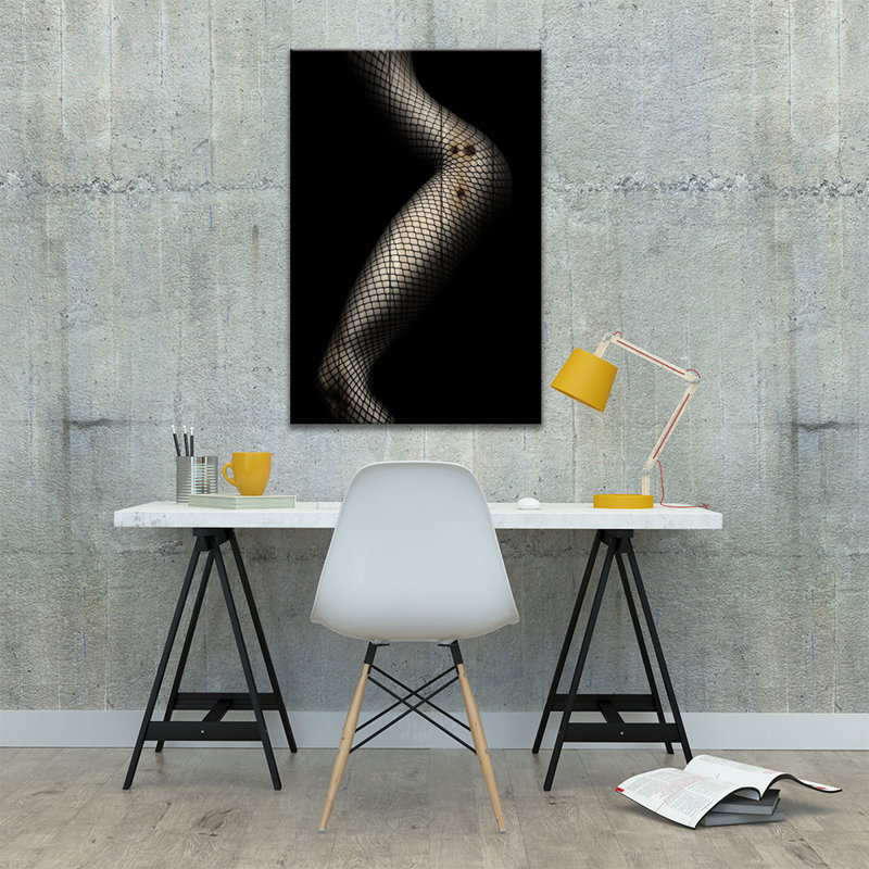 «Legs in Fishnet Stockings III» par Johan Swanepoel, impression sur bois sans cadre, L 26 po x H 40 po