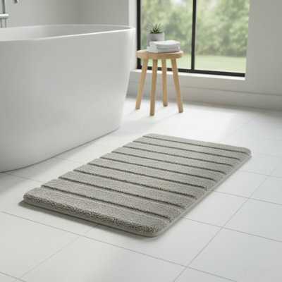 Luxe Ribbed Memory Foam Bath Mat Taupe 20X32