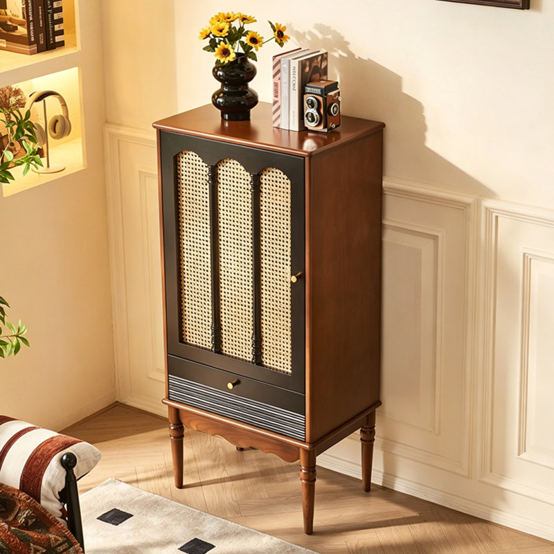 Armoire de rangement de style français rétro