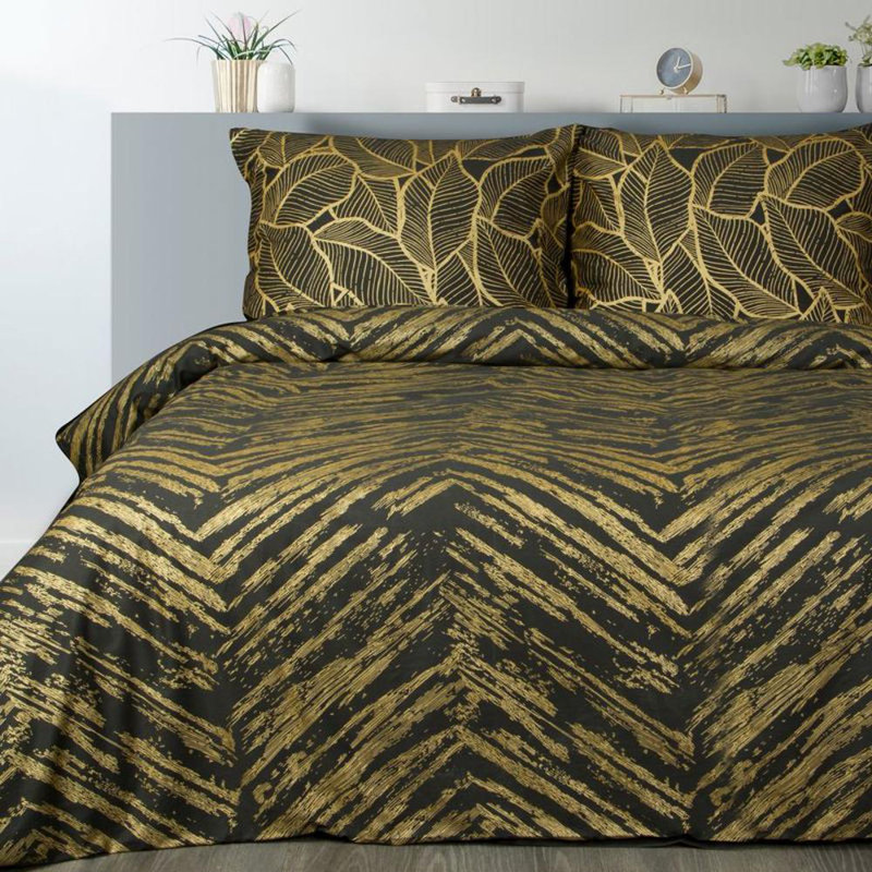 Garred Cotton Chevron / Zig Zag Duvet Cover Set with Pillowcases Included, Kingsize - 2 Pillowcases (70 x 80 cm), Black