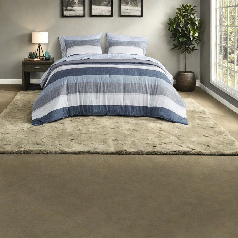 Modern Striped Bedding Sets, Soft Polyester, Casual Bedroom Style