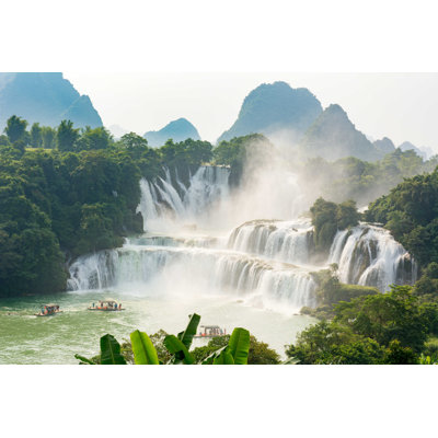 " Detian Waterfall In Guangxi "