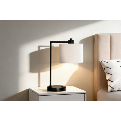 Lighting, 19"h, Table Lamp, Usb Port Included, Black Metal, Ivory / Cream Shade, Modern