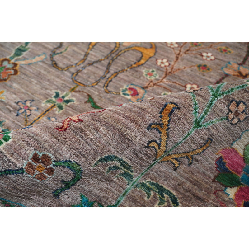 Hand-Knotted High-Quality Gray Area Rug