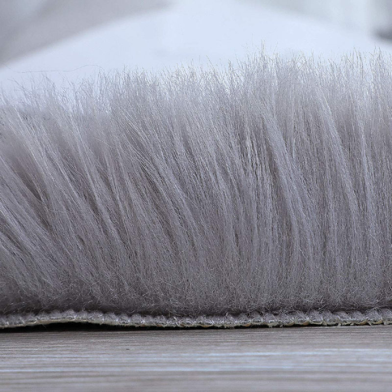 Sheepskin Indoor Rug, Round 3'