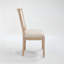 Chaise rembourrée avec pieds en bois