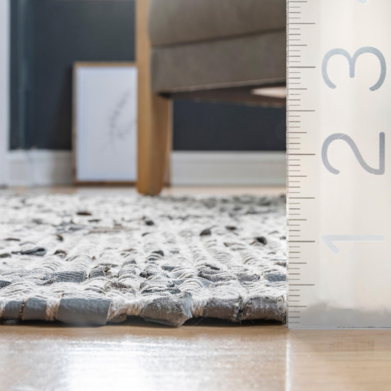 Distressed Geometric Cotton/Leather Gray Area Rug, Rectangle 7'6" x 9'6"